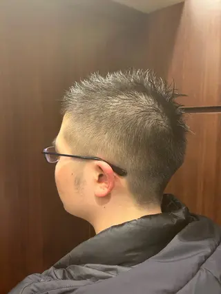ショート メンズ こうよう 。のヘアスタイル