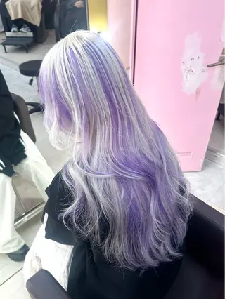 セミロング 🎀憧れ髪色🎀 MANATOのヘアスタイル