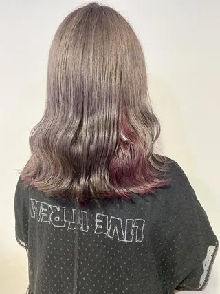 ミディアム カラー ヘアアレンジ 切りっぱなしボブ/ デザインカラー店長のヘアスタイル