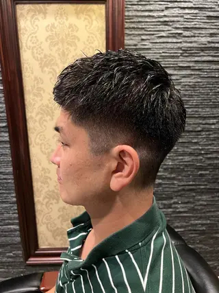 ショート メンズ ヒロ銀座新橋店所属・ヒロ銀座　さかうえ ひかる💈のヘアスタイル