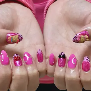 ネイル IYOU NAIL町田店所属・IYOUNAIL- Piggyのネイルデザイン