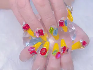 ネイル SalonｰBeluraｰ所属・Salon ｰBeluraｰのネイルデザイン