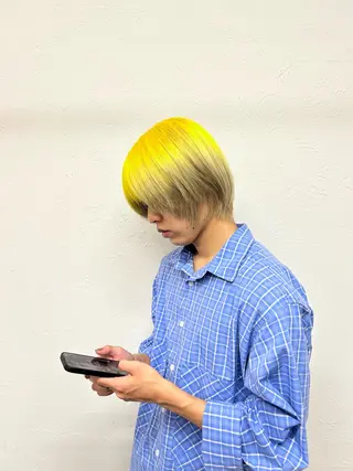 カラー メンズ siro所属・ハイトーン美容師🐳 神崎 源のヘアスタイル