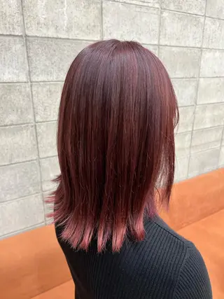 カラー kento レイヤーカットのヘアスタイル