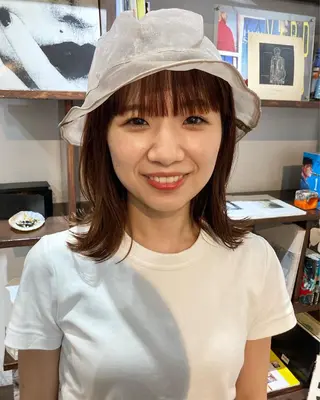 ミディアム 金田 夏野のヘアスタイル