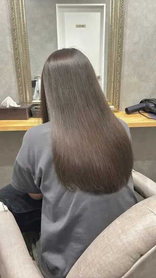 ロング カラー FUJINO RYOのヘアスタイル