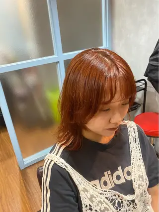 カラー ヒガシ サヨのヘアスタイル