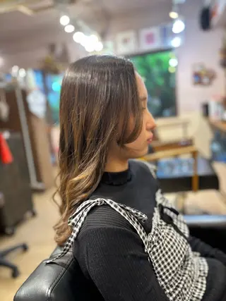 ロング 角田リサ /代々木上原のヘアスタイル