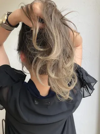 ロング カラー ヘアアレンジ ビューティービースト 鹿児島店のヘアスタイル