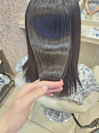ロング 社内カット講師・店長 菅原賢一のヘアスタイル