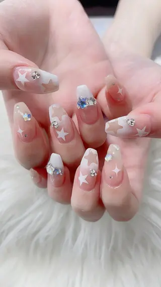 ネイル 菲菲ネイルサロン所属・FF フィフィネイルサロンのネイルデザイン