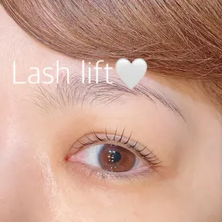 マツエク・マツパ haru所属・眉サロンharu 表参道🤍岡本の眉毛・アイブロウイメージ