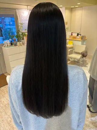 ロング LOKAHI所属・小池 祐｜髪質改善× 艶髪特化｜のヘアスタイル
