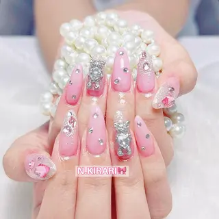 ネイル 🩷 Mio 🩷のネイルデザイン