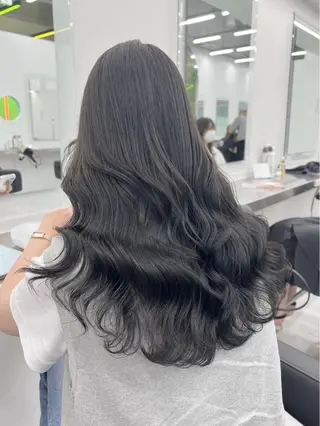 ロング カラー モテメンズ/淡色 🤍minatoのヘアスタイル