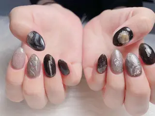 ネイル 🎀Yumi✨ ミキネイルサロン池袋のネイルデザイン