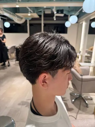 ショート メンズ ヤリタ カケルのヘアスタイル