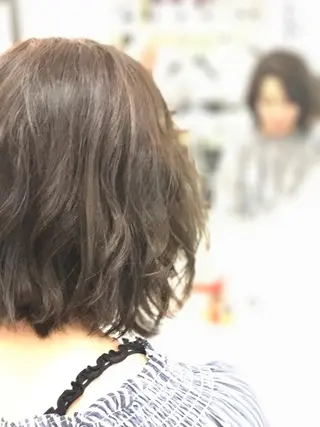 ミディアム カラー 山内 聡史のヘアスタイル
