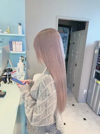 ロング カラー 🪄池袋ハイトーン 🪄ブリーチカラーのヘアスタイル