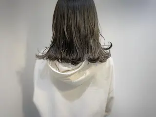 ミディアム 【髪質改善特化】 新宿/縮毛矯正/セラのヘアスタイル