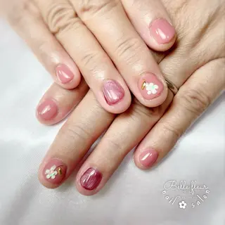 ネイル ﾈｲﾙｻﾛﾝ Bellefleurのネイルデザイン