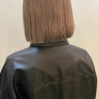 ミディアム カラー TO C所属・ボブ/ミディアム RIONAのヘアスタイル