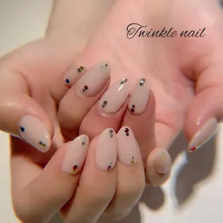 ネイル 中井 綾香の眉毛・アイブロウイメージ