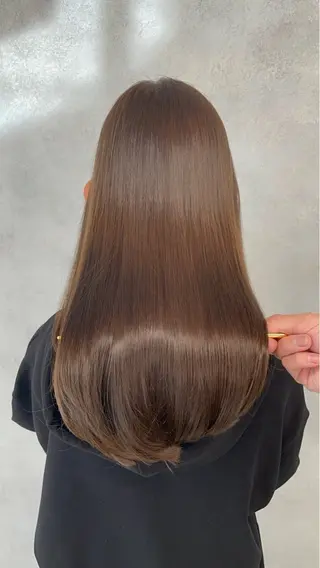 セミロング カラー ✨髪質改善✨美髪 矯正🫧小泉のヘアスタイル