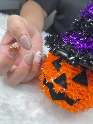 ネイル nail salon18.博多店&よもぎ蒸し所属・nail salon 18momokaのネイルデザイン