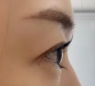 マツエク・マツパ Eyelash salon Lily所属・杉浦 ともこのマツエク・マツパデザイン