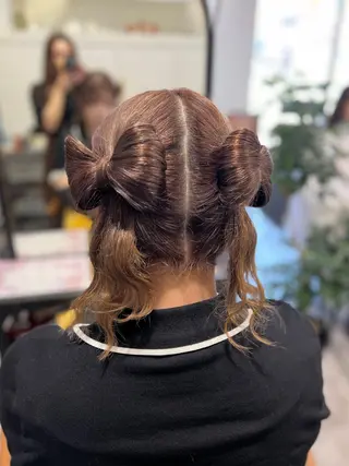 ロング ヘアアレンジ 韓国風レイヤー ∕ 大隣 里桜のヘアスタイル