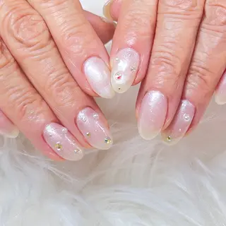 ネイル ネイリストYuri シェルウェリナ船橋のネイルデザイン