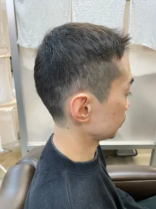 ショート メンズ メンズパーマ特化 カバヤマ　リョウのヘアスタイル