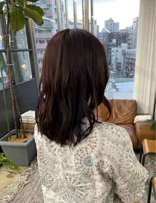 セミロング 鈴木瑛里／ブロンド ベージュ／男女のヘアスタイル