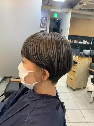 ショート 髪質改善ストレート/ ブリーチ／渋谷　福田のヘアスタイル