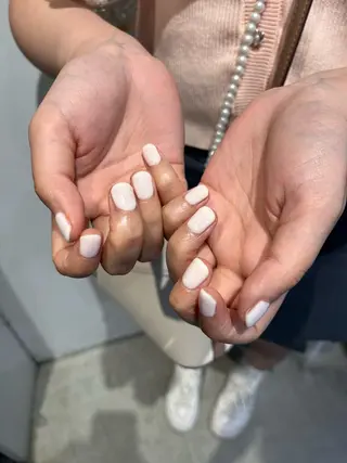 ネイル オタク美容師🛍/ 酸性ストレート/艶髪のヘアスタイル