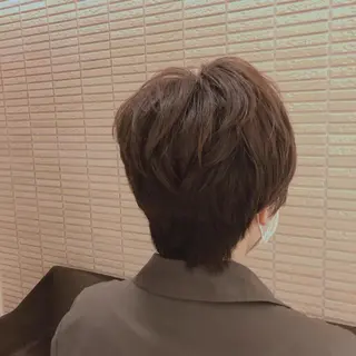 ショート 小野寺 モエカのヘアスタイル