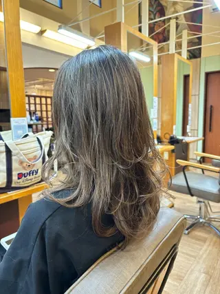 カラー 石原 旭人のヘアスタイル