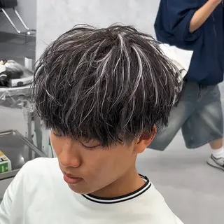 カラー パーマ メンズ 👑ホワイトメッシュ /パーマ/渋谷👑のヘアスタイル