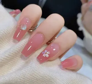 ネイル 💅E•U•B NAIL🌹所属・横浜市中区曙町 ネイルE·U·Bのネイルデザイン