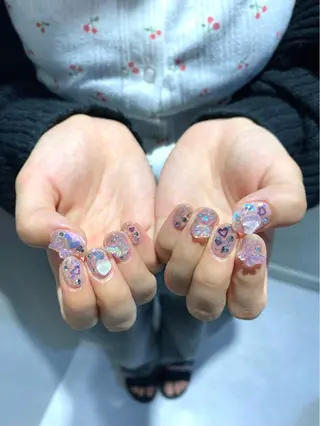 ネイル ✩*.ﾟ真粋 (maiki)⋆*✩のネイルデザイン