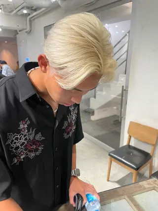 ショート カラー スパイラルパーマ 🌐hina⭐️のヘアスタイル