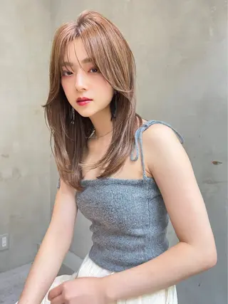 ミディアム カラー ヘアアレンジ 菅宮 皐のヘアスタイル