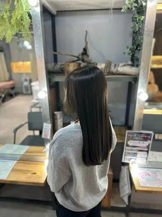 ロング カラー 溜 一太のヘアスタイル