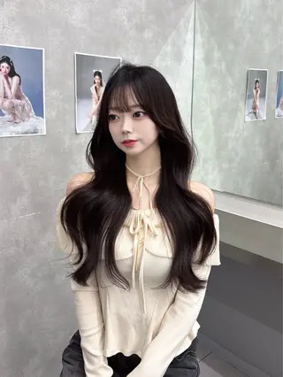 ロング カラー MAEUL NAGOYA所属・⛓韓国IDOLヘア 🥀🖤/あいりのヘアスタイル