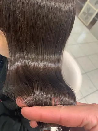 カラー 山下竣介 ヘアカラー専門美容師のヘアスタイル