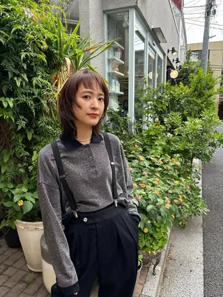 ミディアム カラー 似合わせカット レイヤーボブウルフのヘアスタイル