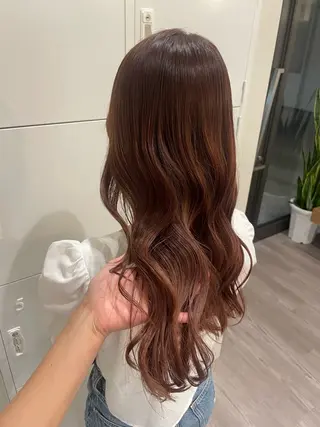 ロング diar大船所属・大船/透明感カラー ユラのヘアスタイル