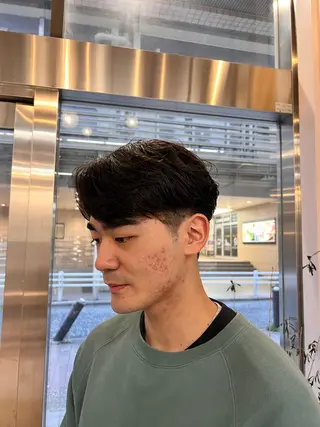 メンズ ブリーチ/髪質改善 shiinaのヘアスタイル