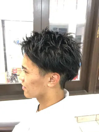 ショート メンズ カ レラのヘアスタイル